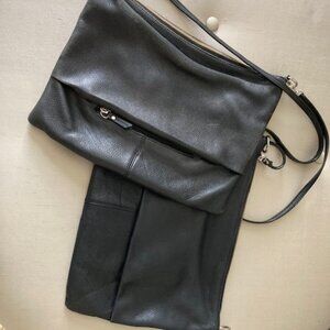 TWO PEBBLE LEATHER CROSSBODY BAGS/SANCTUARY